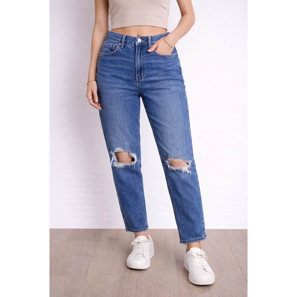 American Eagle Hi-Rise Mom Jean Distressed Medium Wash Jeans Women's 2 Regular